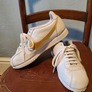 SOLD Nike Cortez Gold Swoosh